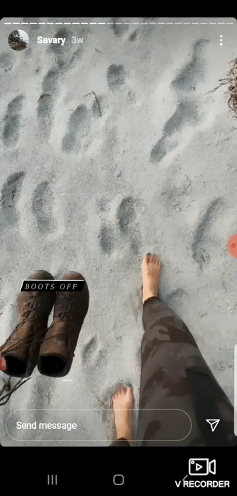 Abercrombie model feet GIF