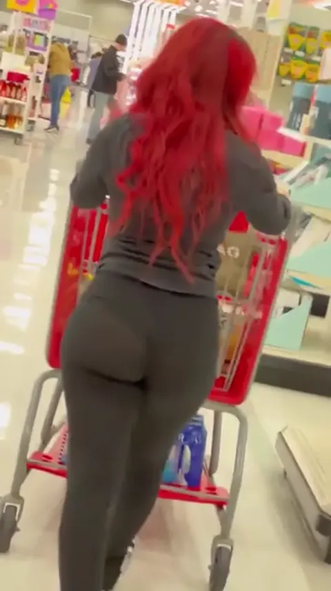 Big Ass Shopper Creep Part 2