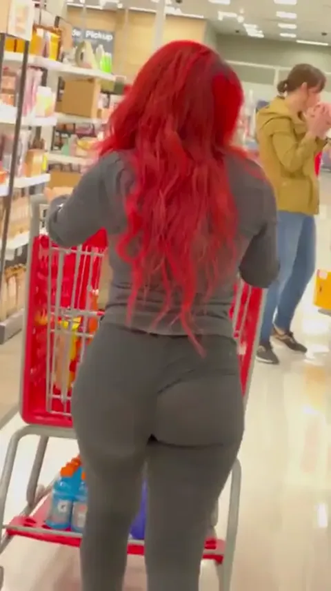 Big Ass Shopper Creep Part 3