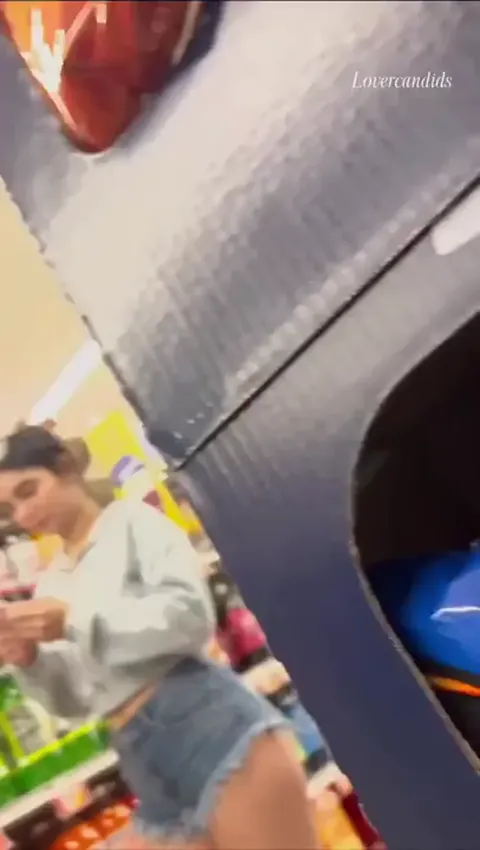 Candid Bubble Booty Blonde Teen Pawg Part 1