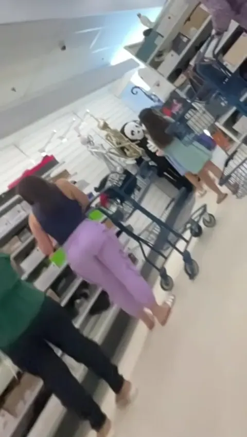 Candid Latina Milf Booty Part 4