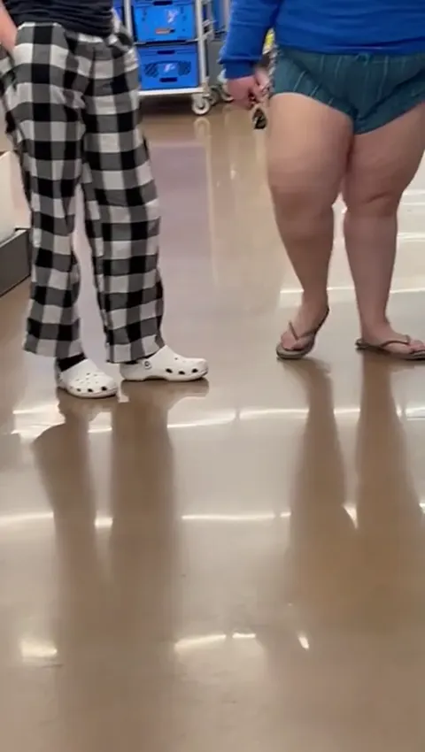 Candid shot of bbw feet in flip flops. Part 2