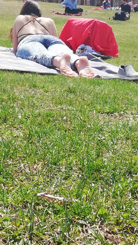 Candid Soles Jeggings 1 Part 1