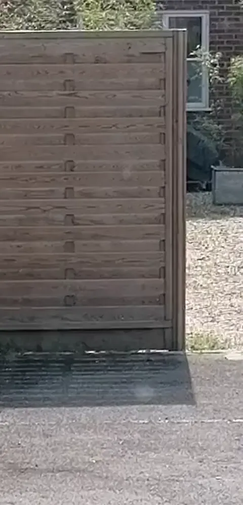 Candid Video Of My Hot Neighbour 4 Part 1