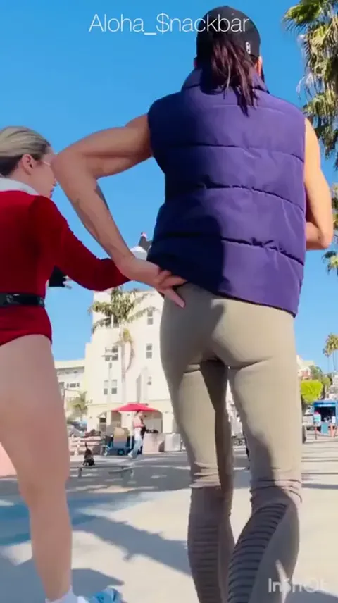 Christmassy assy Part 1