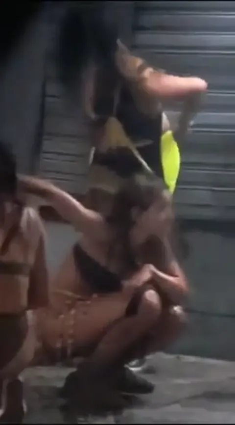 Club Girls Piss in Alley Caught On Hidden Camera Part 4