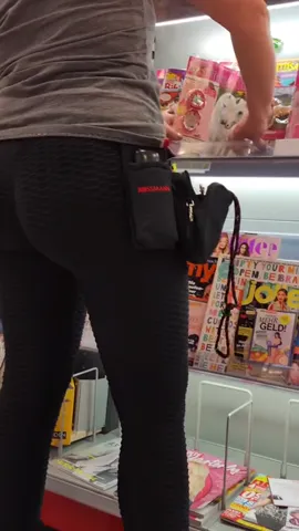 Clueless MILF gets closeup inspection of her ass Part 3