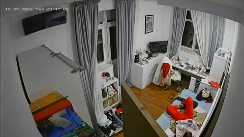 College Girl Rubs her Pussy Part 39