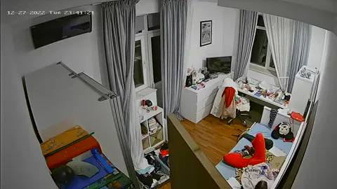 College Girl Rubs her Pussy Part 5