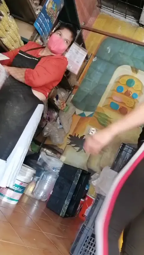 Come culo vecina casada tienda Part 1