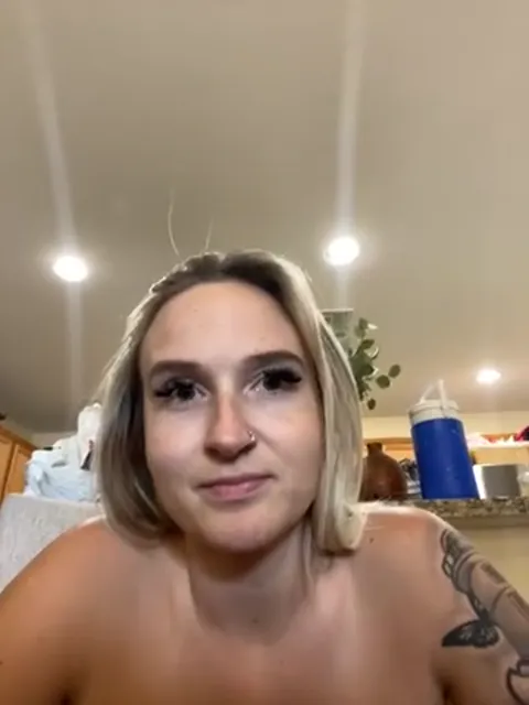 Cute Chunky  blond on Cam Part 6