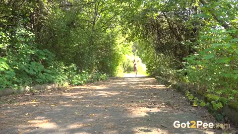 Cynthia Vellons TOPLESS PISSING LADY Part 2