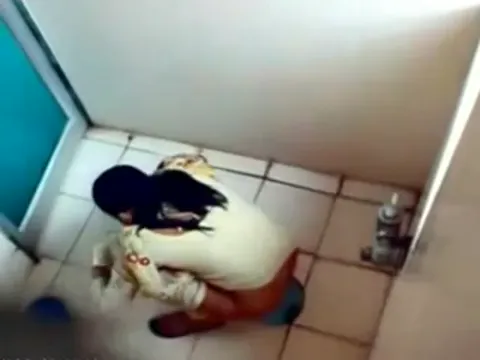 Desi pissing voyeur Part 2