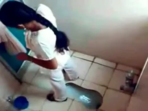 Desi pissing voyeur Part 20