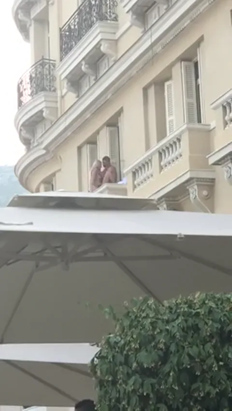 Euro Couple Fuck Like Rabbits on Public Balcony Part 2