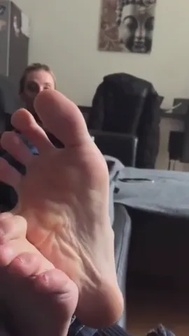 French candid feet Part 14
