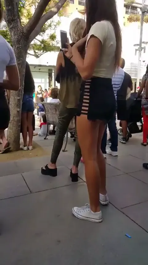Girls In Shorts Creep Part 2
