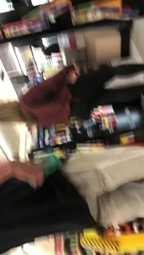 Grocery store girl unaware Part 2