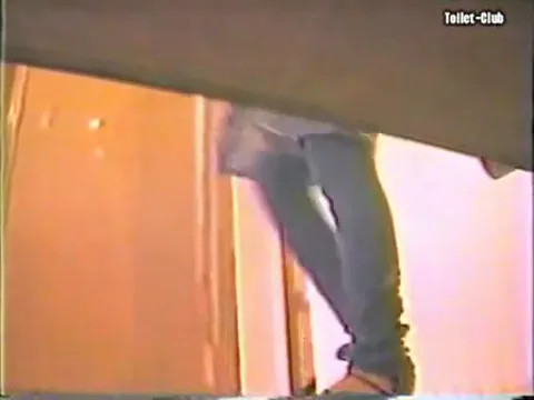 Hidden camera pissing Part 12
