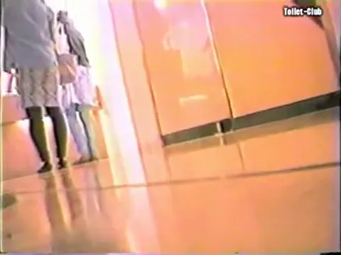 Hidden camera pissing Part 20