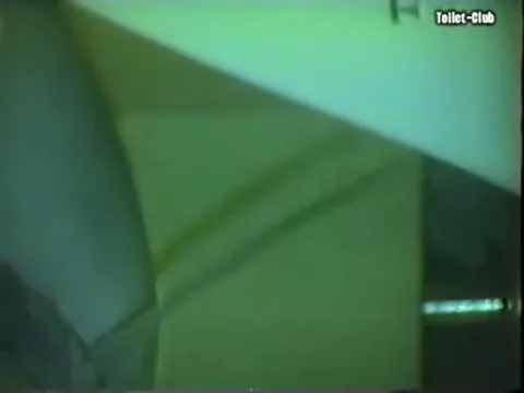 Hidden camera pissing Part 40