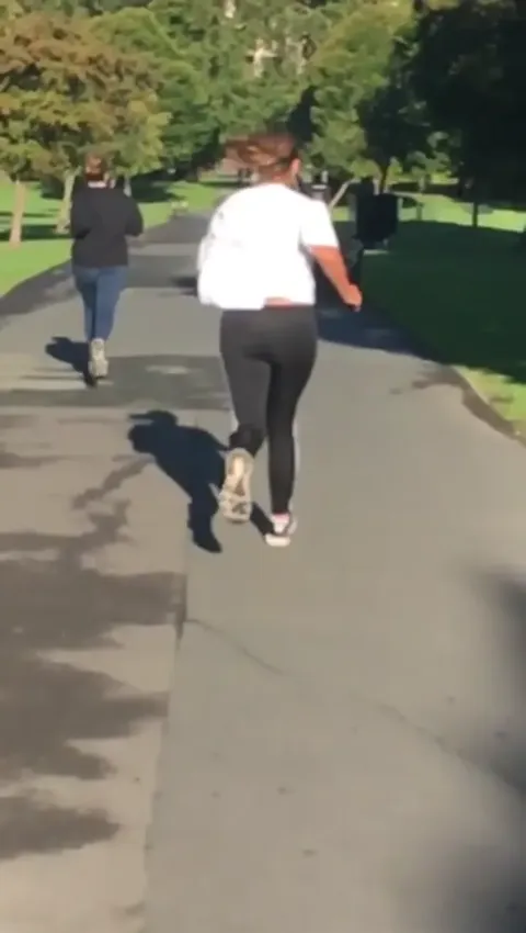 London Candid Ass Part 2