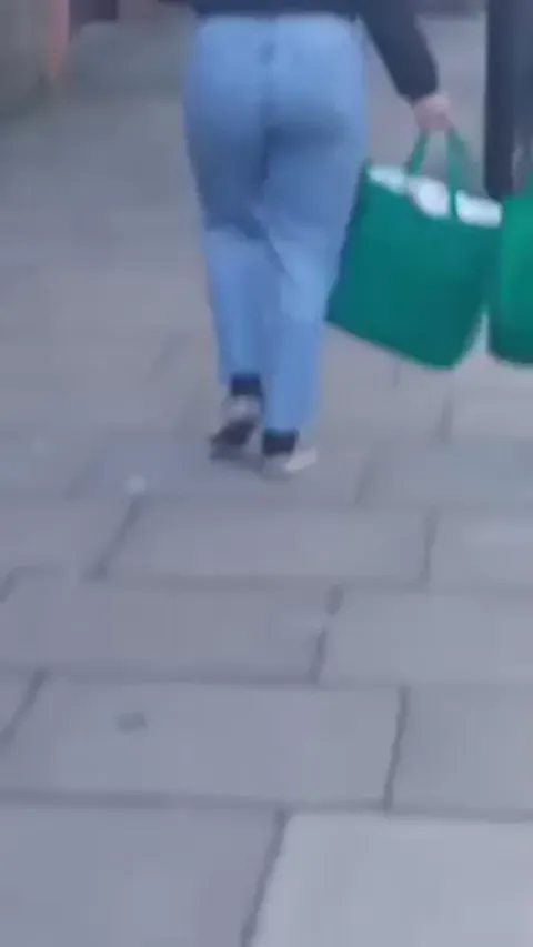 London Candid Ass Part 1