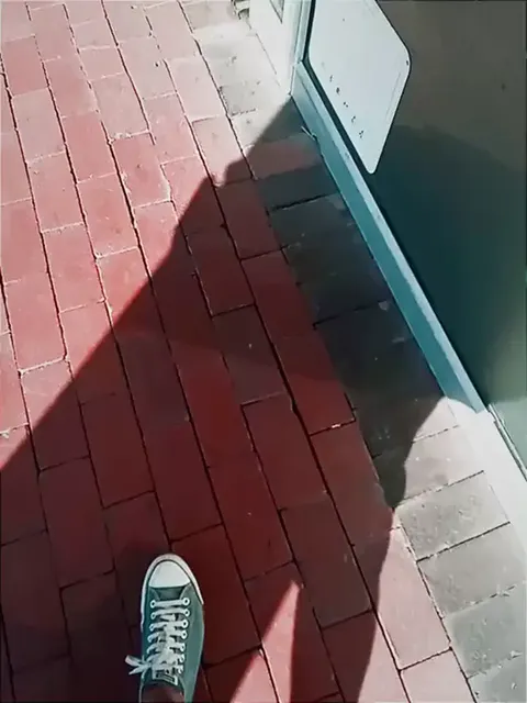 McDonald's Phoenix plaza small tight ass leggings Part 1