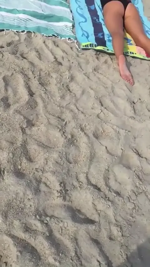 My french voyeur stuff : teen exposed ass Part 4