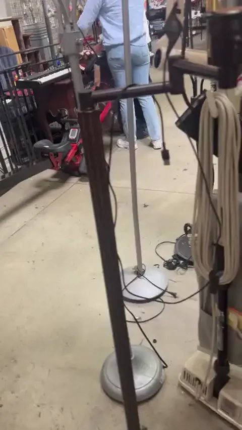 Nice big butt at thrift store Part 1