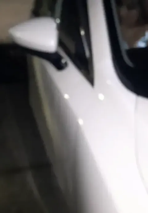 No panty upskirt while getting out of the car Part 1