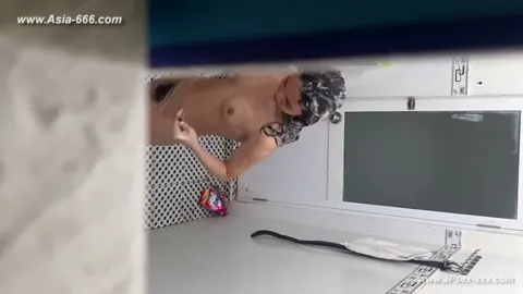 peeping chinese bath.79 Part 68