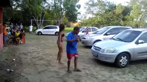 Puta no forro virada na pinga Part 2