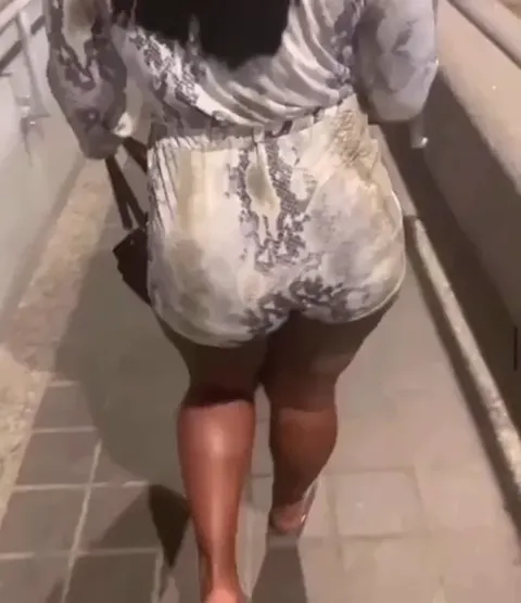 Recording an incredible ass Part 1