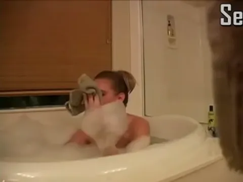 teen, masturbating, bathtub, cute, unaware, spycam Part 5