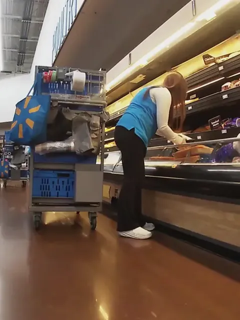 teens nd milfs CANDIDS Part 2