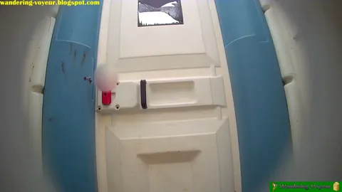 Toilet pissing Part 1