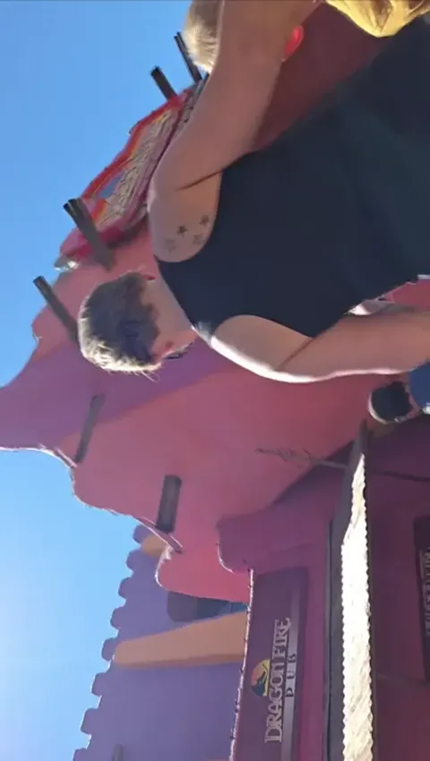 Voyuer candid upskirt Part 2