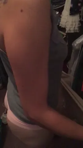 Watch her beautiful jiggly ass Part 7